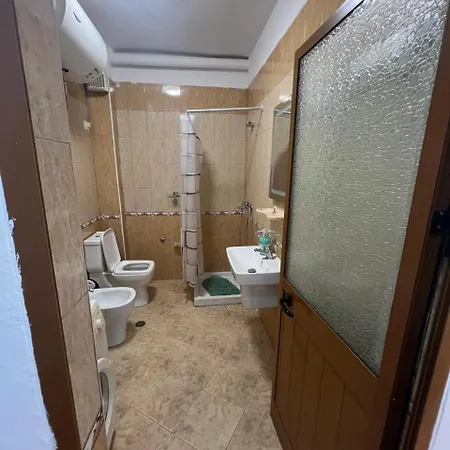 Apartman Airbb 5maj Tirana